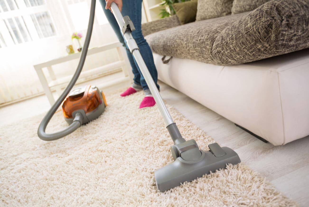 How to clean the carpet: 3 tips any parent should know